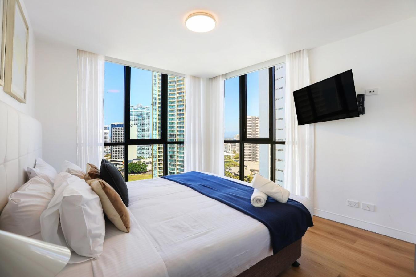 Rhapsody Surfers Paradise Beachfront Sleeps 6 - Optimise Bnb غولد كوست المظهر الخارجي الصورة